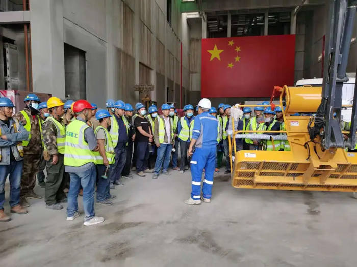 表扬信+锦旗！这是星空官方网站-星空（中国）
的责任与温度-2.jpg